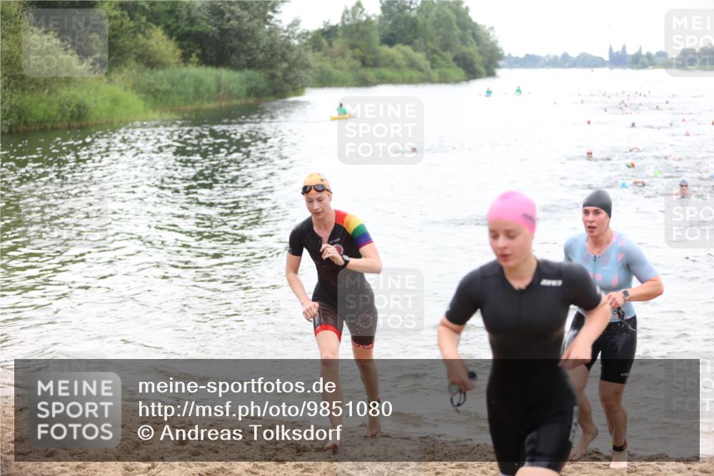 21.06.2026 - 29. Vierlanden-Triathlon Andreas Tolksdorf http://msf.ph/oto/9851080 21.06.2026 10:16:54 Schwimmen 328, 374, 388, 485, 506, 515, 536, 538 meine-sportfotos.de