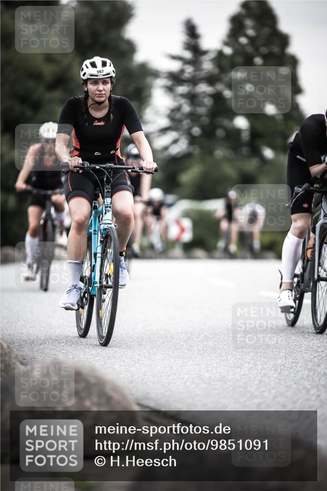 21.06.2026 - 29. Vierlanden-Triathlon H.Heesch http://msf.ph/oto/9851091 21.06.2026 10:28:23 Radfahren 4, 51, 55, 61, 78, 79, 368, 481, 538, 567, 574, 575, 582, 590, 606, 608 meine-sportfotos.de