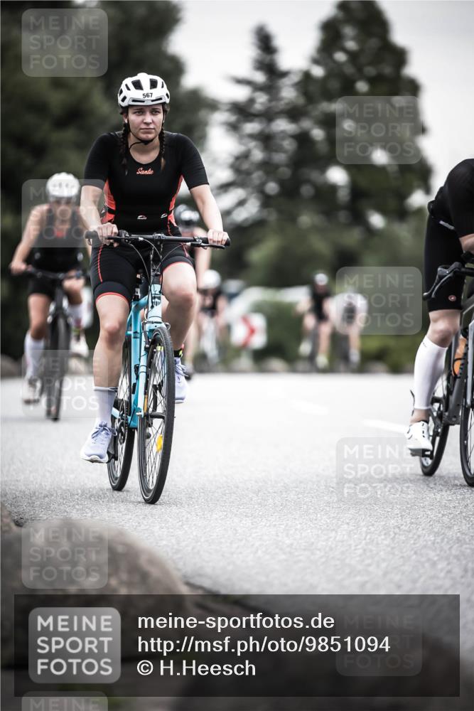 21.06.2026 - 29. Vierlanden-Triathlon H.Heesch http://msf.ph/oto/9851094 21.06.2026 10:28:23 Radfahren 4, 51, 55, 61, 78, 79, 368, 481, 538, 567, 574, 575, 582, 590, 606, 608 meine-sportfotos.de