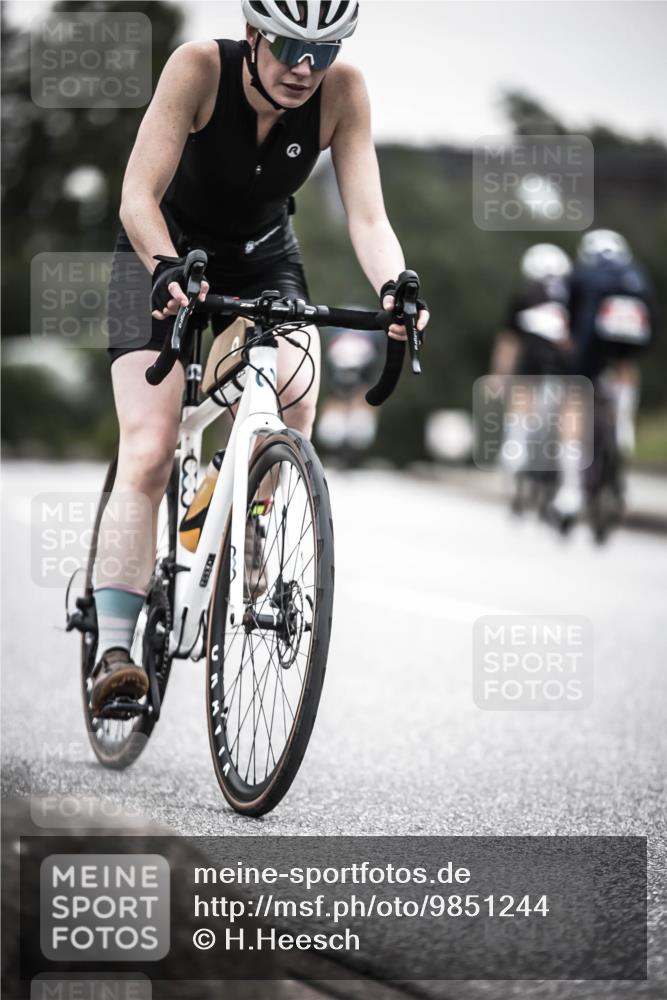 21.06.2026 - 29. Vierlanden-Triathlon H.Heesch http://msf.ph/oto/9851244 21.06.2026 10:28:37 Radfahren 99, 367, 387, 390, 508, 511, 535, 592 meine-sportfotos.de