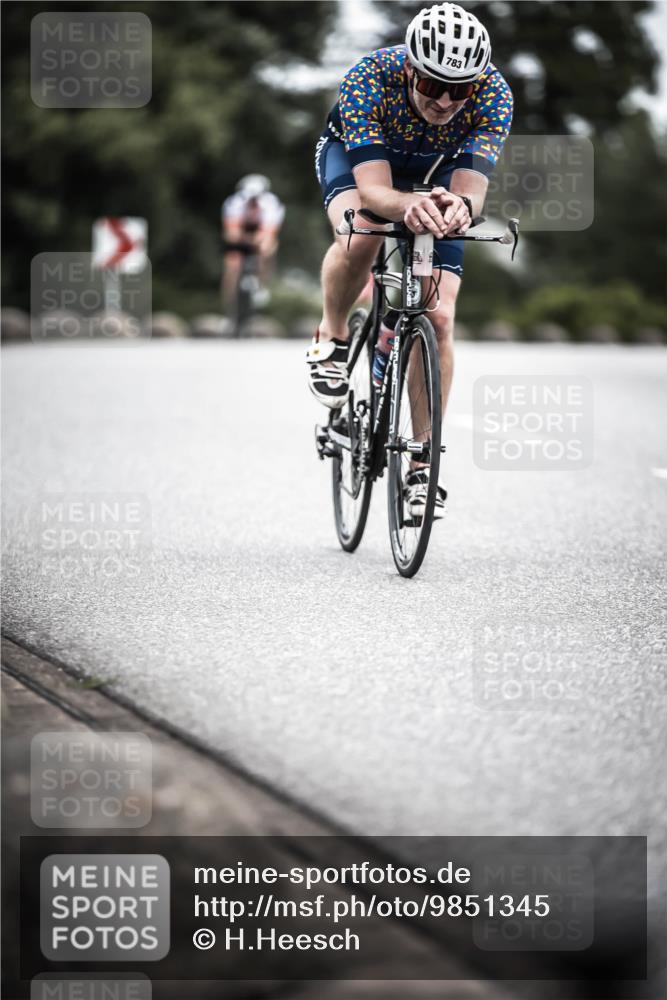 21.06.2026 - 29. Vierlanden-Triathlon H.Heesch http://msf.ph/oto/9851345 21.06.2026 12:02:24 Radfahren 228, 640, 761, 783, 859, 873 meine-sportfotos.de