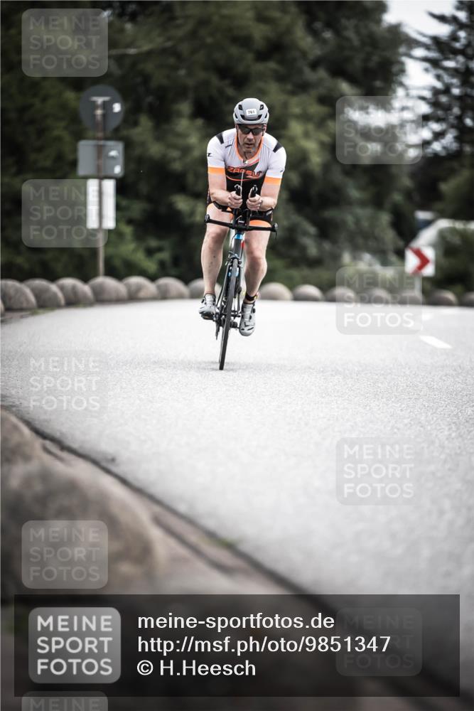 21.06.2026 - 29. Vierlanden-Triathlon H.Heesch http://msf.ph/oto/9851347 21.06.2026 12:02:27 Radfahren 228, 640, 761, 783, 859, 873 meine-sportfotos.de