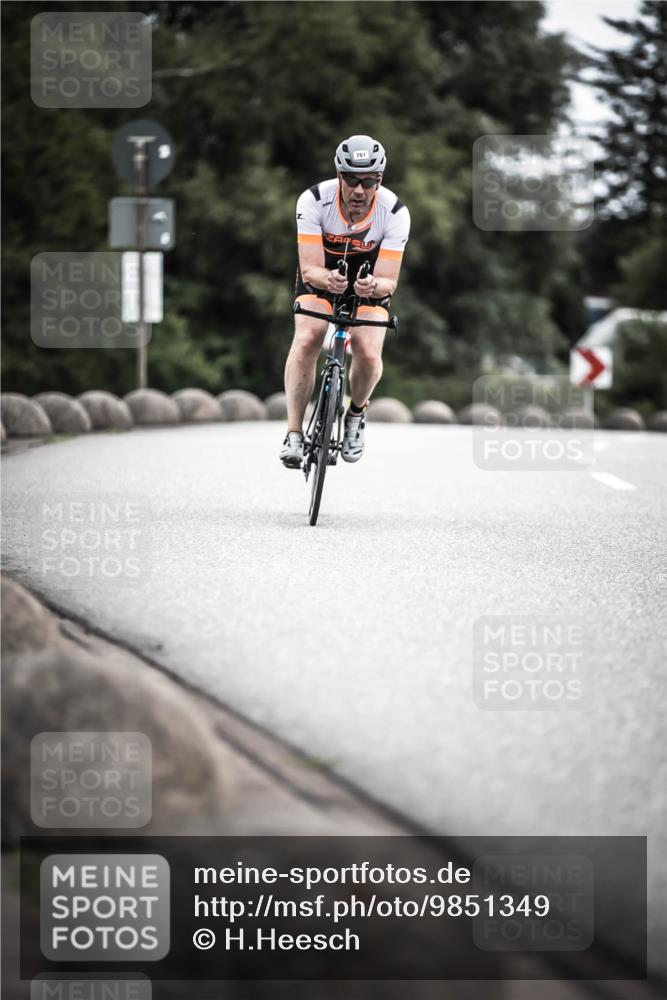 21.06.2026 - 29. Vierlanden-Triathlon H.Heesch http://msf.ph/oto/9851349 21.06.2026 12:02:27 Radfahren 228, 640, 761, 783, 859, 873 meine-sportfotos.de