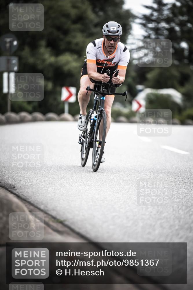 21.06.2026 - 29. Vierlanden-Triathlon H.Heesch http://msf.ph/oto/9851367 21.06.2026 12:02:27 Radfahren 228, 640, 761, 783, 859, 873 meine-sportfotos.de