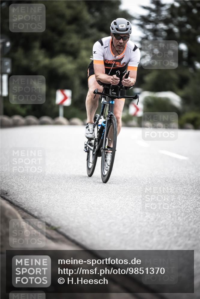 21.06.2026 - 29. Vierlanden-Triathlon H.Heesch http://msf.ph/oto/9851370 21.06.2026 12:02:27 Radfahren 228, 640, 761, 783, 859, 873 meine-sportfotos.de