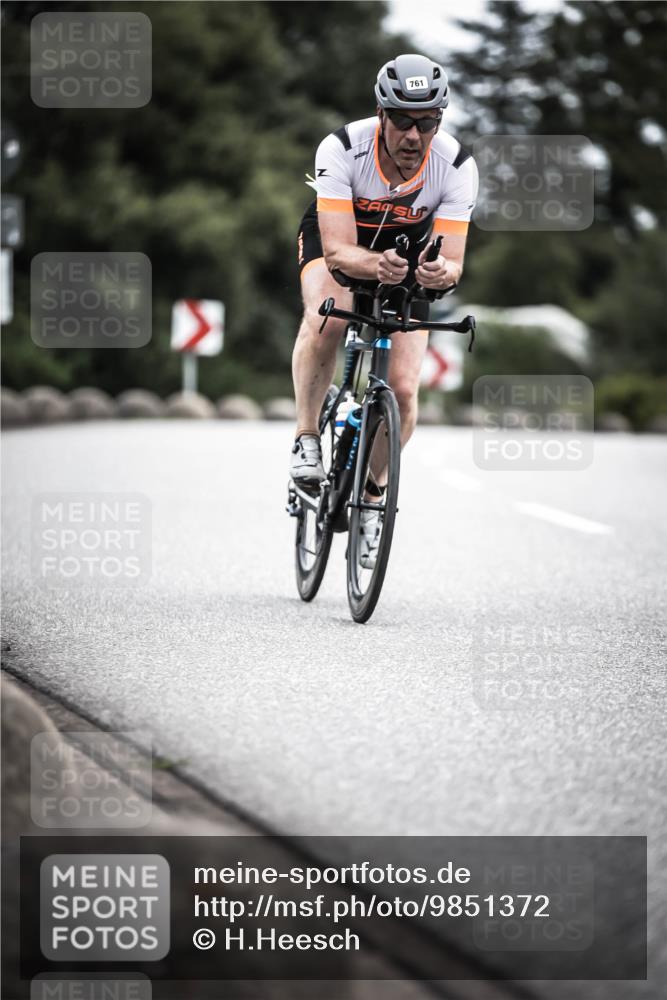 21.06.2026 - 29. Vierlanden-Triathlon H.Heesch http://msf.ph/oto/9851372 21.06.2026 12:02:27 Radfahren 228, 640, 761, 783, 859, 873 meine-sportfotos.de