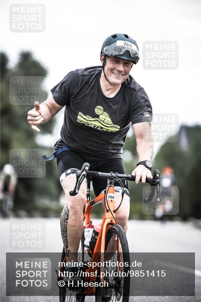 21.06.2026 - 29. Vierlanden-Triathlon H.Heesch http://msf.ph/oto/9851415 21.06.2026 12:02:40 Radfahren 760, 806, 878, 892 meine-sportfotos.de