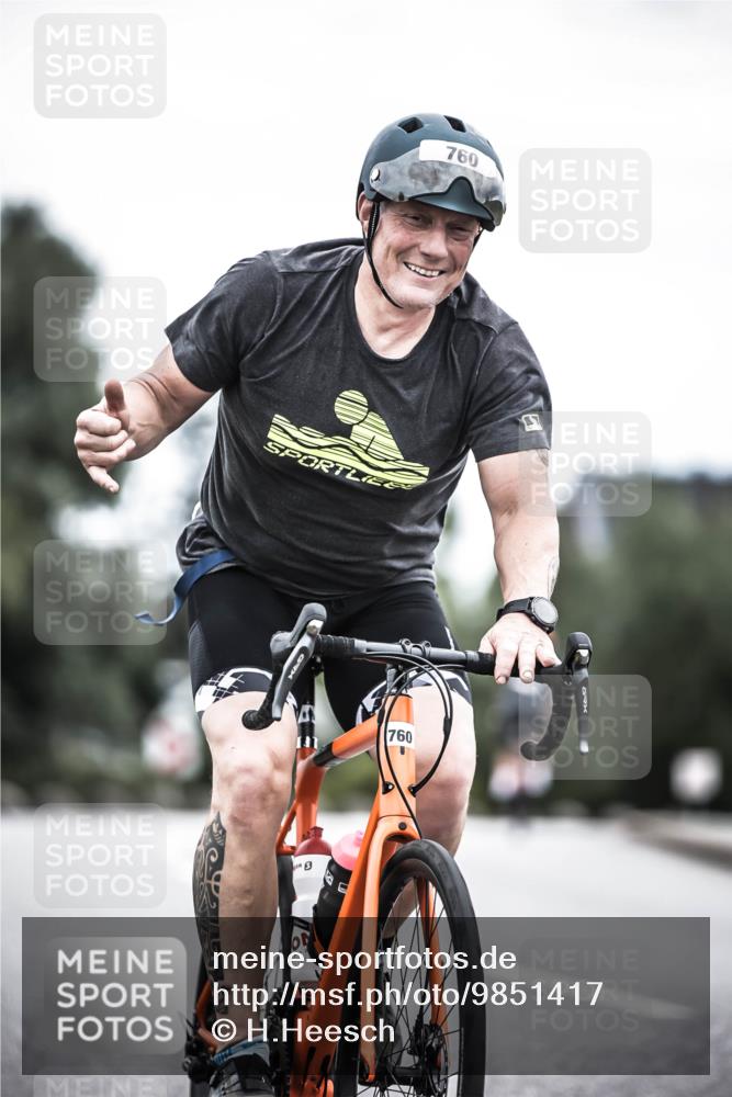 21.06.2026 - 29. Vierlanden-Triathlon H.Heesch http://msf.ph/oto/9851417 21.06.2026 12:02:40 Radfahren 760, 806, 878, 892 meine-sportfotos.de