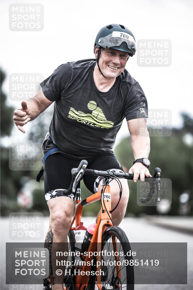 21.06.2026 - 29. Vierlanden-Triathlon H.Heesch http://msf.ph/oto/9851419 21.06.2026 12:02:40 Radfahren 760, 806, 878, 892 meine-sportfotos.de
