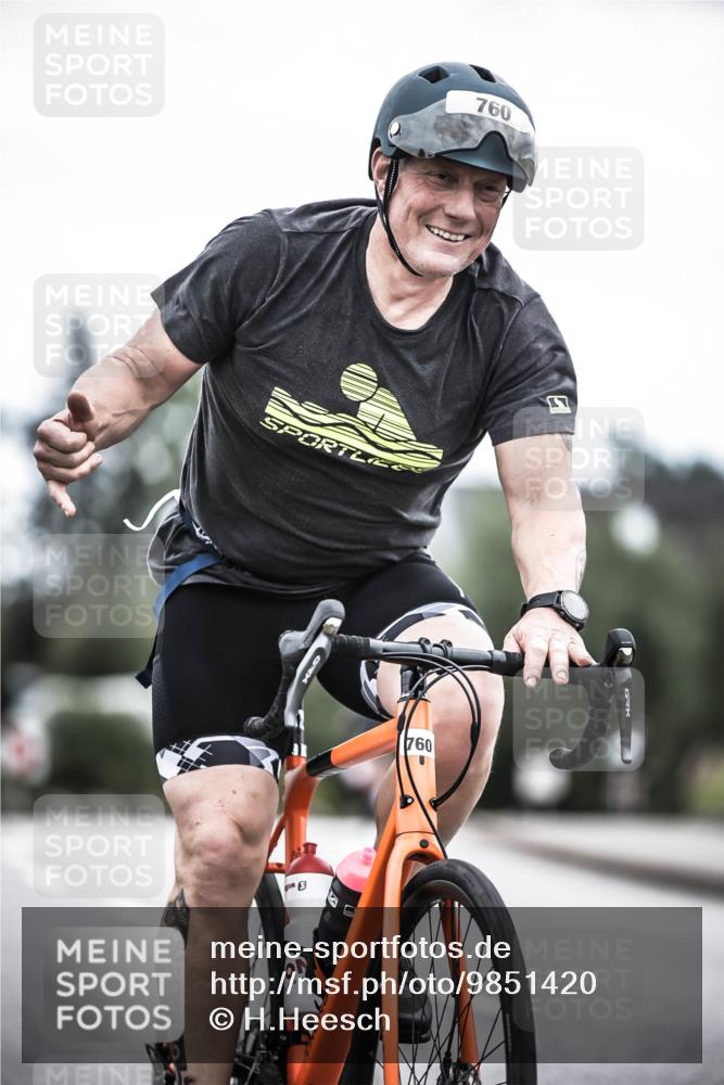 21.06.2026 - 29. Vierlanden-Triathlon H.Heesch http://msf.ph/oto/9851420 21.06.2026 12:02:40 Radfahren 760, 806, 878, 892 meine-sportfotos.de