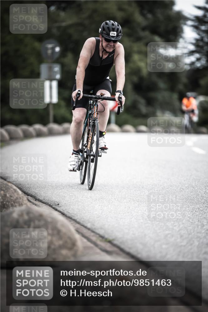 21.06.2026 - 29. Vierlanden-Triathlon H.Heesch http://msf.ph/oto/9851463 21.06.2026 12:02:50 Radfahren 292, 772, 846, 866, 869, 870, 881 meine-sportfotos.de