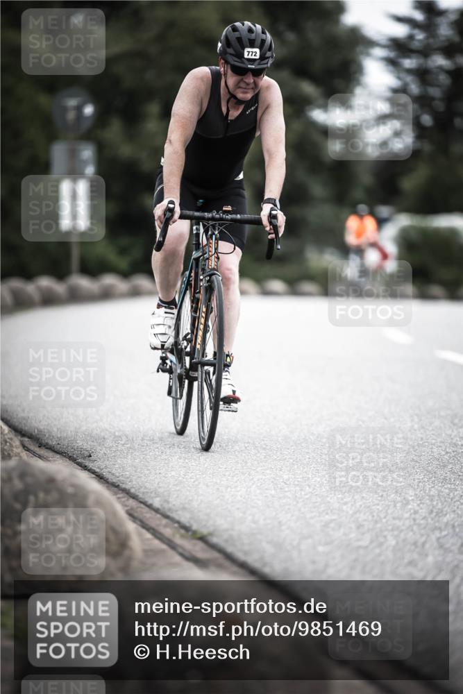 21.06.2026 - 29. Vierlanden-Triathlon H.Heesch http://msf.ph/oto/9851469 21.06.2026 12:02:50 Radfahren 292, 772, 846, 866, 869, 870, 881 meine-sportfotos.de
