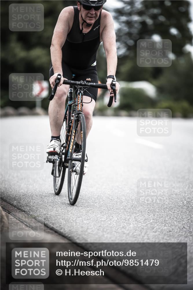21.06.2026 - 29. Vierlanden-Triathlon H.Heesch http://msf.ph/oto/9851479 21.06.2026 12:02:50 Radfahren 292, 772, 846, 866, 869, 870, 881 meine-sportfotos.de
