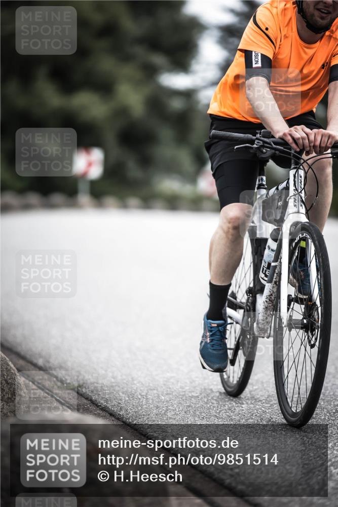 21.06.2026 - 29. Vierlanden-Triathlon H.Heesch http://msf.ph/oto/9851514 21.06.2026 12:02:58 Radfahren 292, 734, 866 meine-sportfotos.de