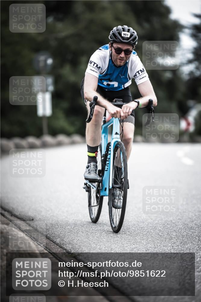 21.06.2026 - 29. Vierlanden-Triathlon H.Heesch http://msf.ph/oto/9851622 21.06.2026 12:04:01 Radfahren 901 meine-sportfotos.de