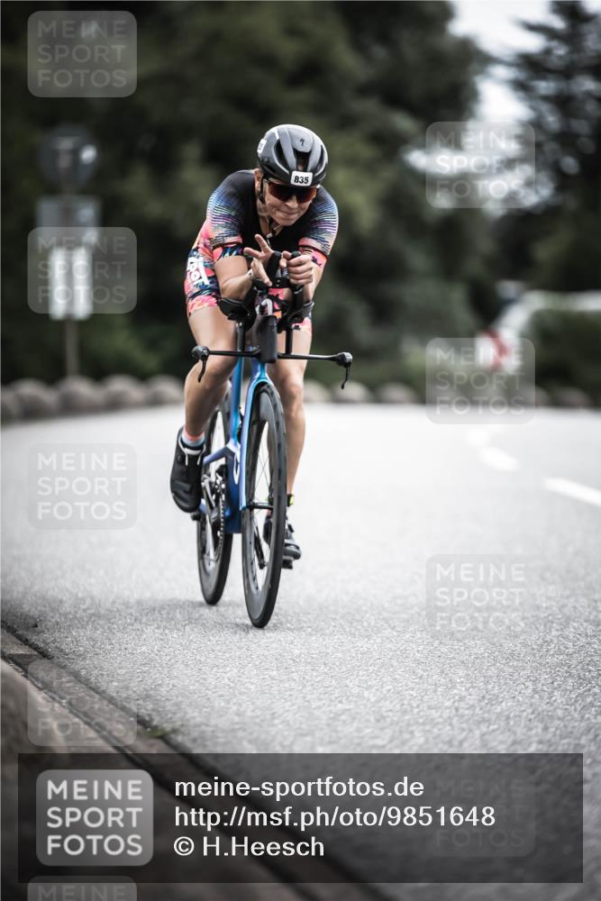 21.06.2026 - 29. Vierlanden-Triathlon H.Heesch http://msf.ph/oto/9851648 21.06.2026 12:04:09 Radfahren 269, 835, 890 meine-sportfotos.de