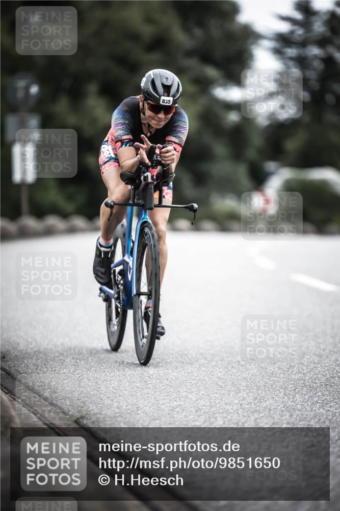 21.06.2026 - 29. Vierlanden-Triathlon H.Heesch http://msf.ph/oto/9851650 21.06.2026 12:04:09 Radfahren 269, 835, 890 meine-sportfotos.de