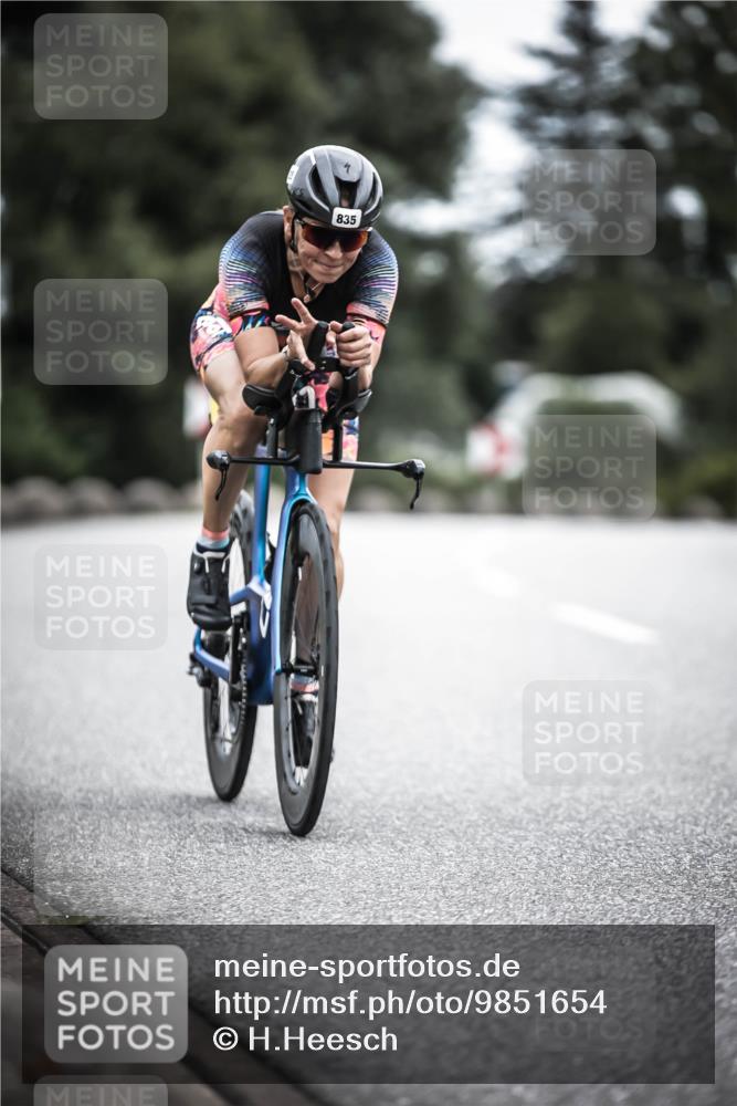 21.06.2026 - 29. Vierlanden-Triathlon H.Heesch http://msf.ph/oto/9851654 21.06.2026 12:04:09 Radfahren 269, 835, 890 meine-sportfotos.de