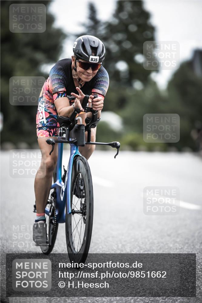 21.06.2026 - 29. Vierlanden-Triathlon H.Heesch http://msf.ph/oto/9851662 21.06.2026 12:04:10 Radfahren 269, 835, 890 meine-sportfotos.de