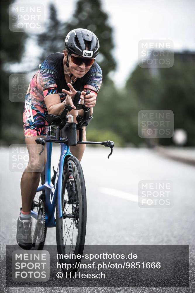 21.06.2026 - 29. Vierlanden-Triathlon H.Heesch http://msf.ph/oto/9851666 21.06.2026 12:04:10 Radfahren 269, 835, 890 meine-sportfotos.de