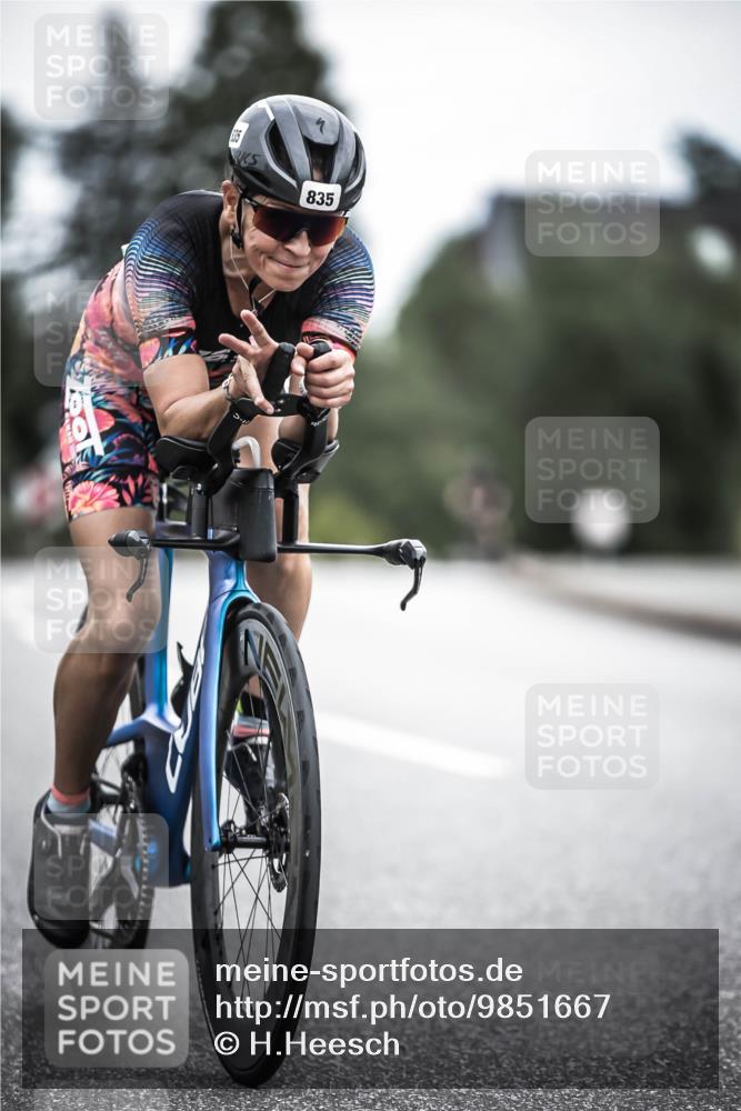 21.06.2026 - 29. Vierlanden-Triathlon H.Heesch http://msf.ph/oto/9851667 21.06.2026 12:04:10 Radfahren 269, 835, 890 meine-sportfotos.de