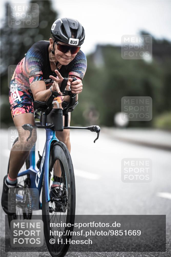 21.06.2026 - 29. Vierlanden-Triathlon H.Heesch http://msf.ph/oto/9851669 21.06.2026 12:04:10 Radfahren 269, 835, 890 meine-sportfotos.de