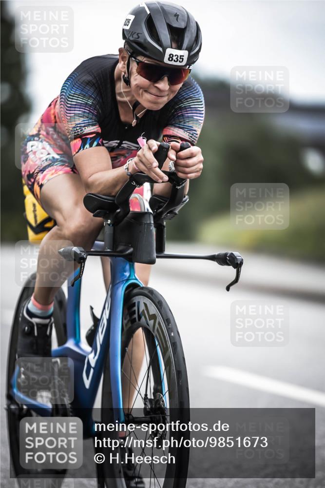 21.06.2026 - 29. Vierlanden-Triathlon H.Heesch http://msf.ph/oto/9851673 21.06.2026 12:04:10 Radfahren 269, 835, 890 meine-sportfotos.de