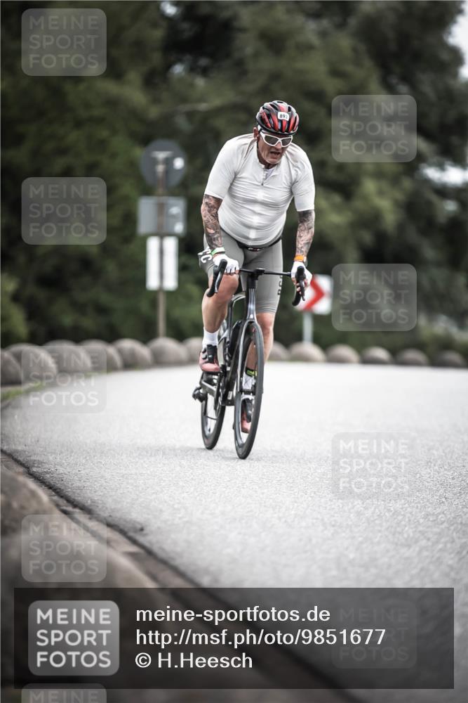 21.06.2026 - 29. Vierlanden-Triathlon H.Heesch http://msf.ph/oto/9851677 21.06.2026 12:04:22 Radfahren 863, 893, 894, 900 meine-sportfotos.de