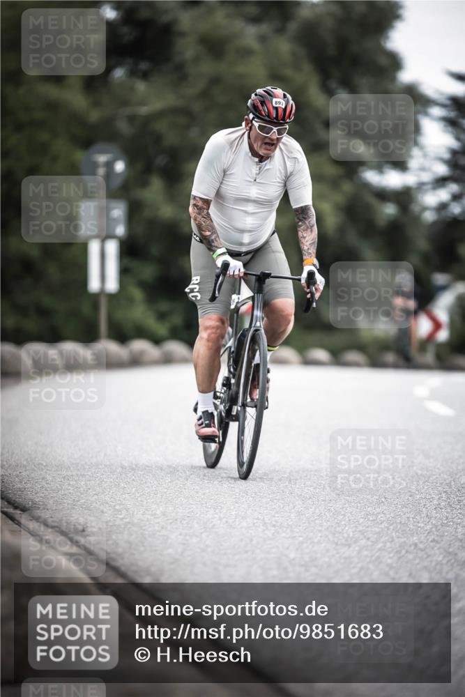 21.06.2026 - 29. Vierlanden-Triathlon H.Heesch http://msf.ph/oto/9851683 21.06.2026 12:04:22 Radfahren 863, 893, 894, 900 meine-sportfotos.de