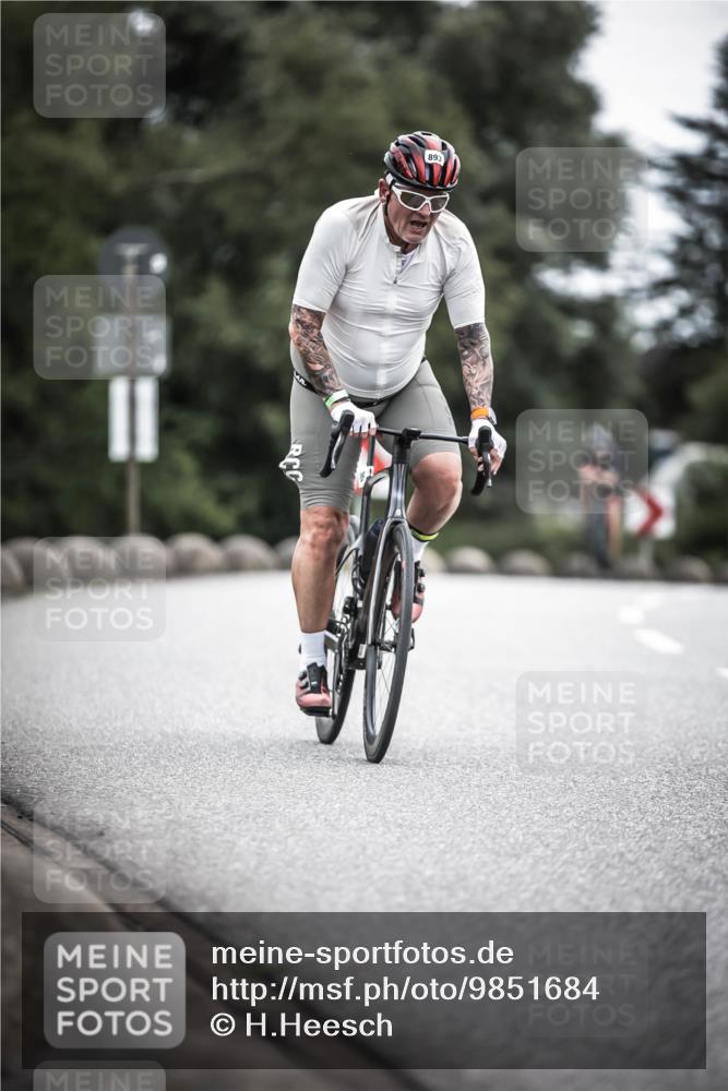 21.06.2026 - 29. Vierlanden-Triathlon H.Heesch http://msf.ph/oto/9851684 21.06.2026 12:04:22 Radfahren 863, 893, 894, 900 meine-sportfotos.de