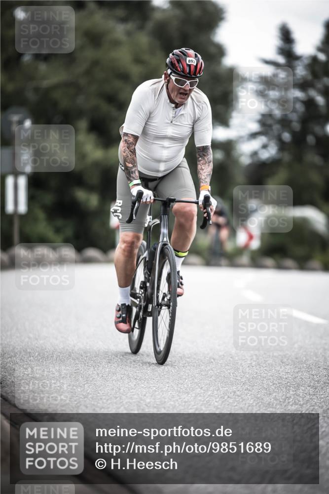 21.06.2026 - 29. Vierlanden-Triathlon H.Heesch http://msf.ph/oto/9851689 21.06.2026 12:04:22 Radfahren 863, 893, 894, 900 meine-sportfotos.de