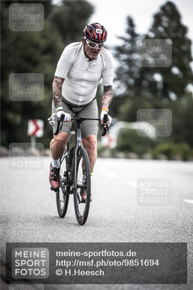 21.06.2026 - 29. Vierlanden-Triathlon H.Heesch http://msf.ph/oto/9851694 21.06.2026 12:04:22 Radfahren 863, 893, 894, 900 meine-sportfotos.de