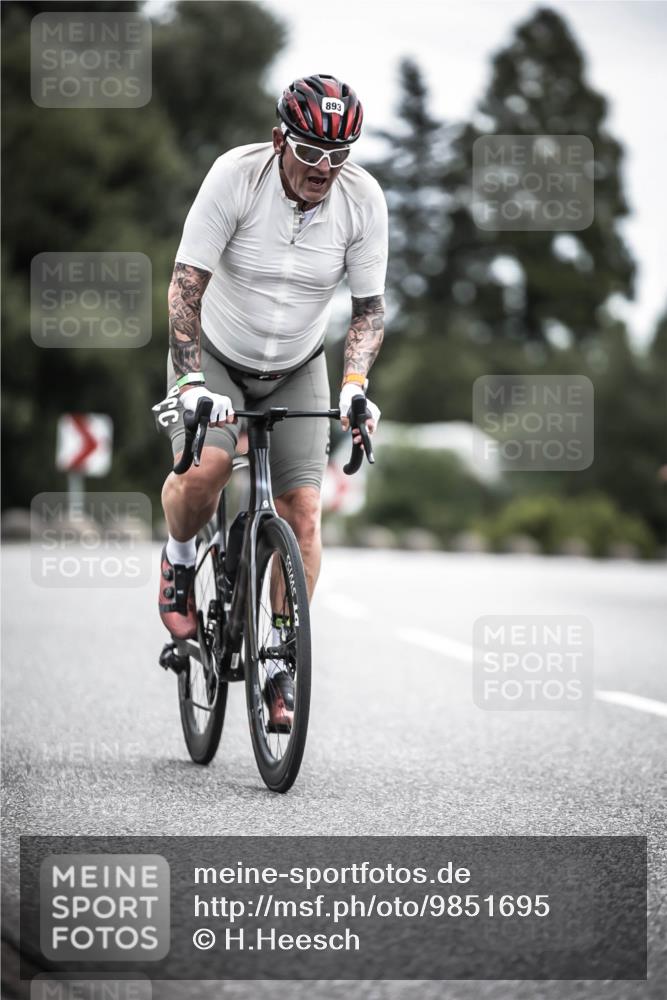 21.06.2026 - 29. Vierlanden-Triathlon H.Heesch http://msf.ph/oto/9851695 21.06.2026 12:04:22 Radfahren 863, 893, 894, 900 meine-sportfotos.de