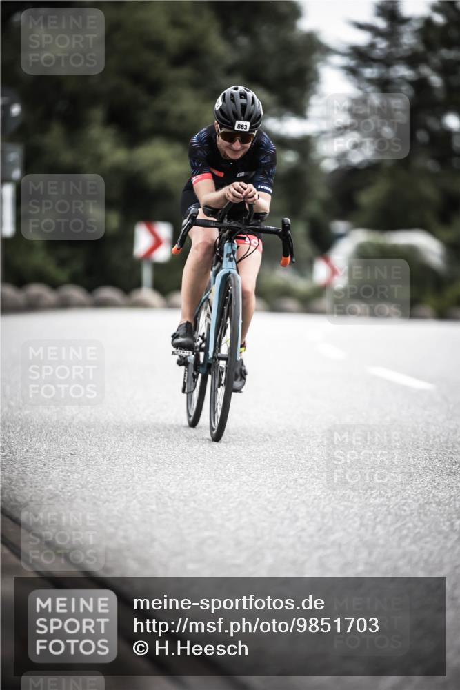 21.06.2026 - 29. Vierlanden-Triathlon H.Heesch http://msf.ph/oto/9851703 21.06.2026 12:04:27 Radfahren 863 meine-sportfotos.de
