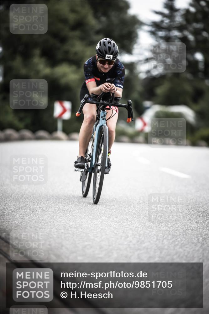 21.06.2026 - 29. Vierlanden-Triathlon H.Heesch http://msf.ph/oto/9851705 21.06.2026 12:04:27 Radfahren 863 meine-sportfotos.de
