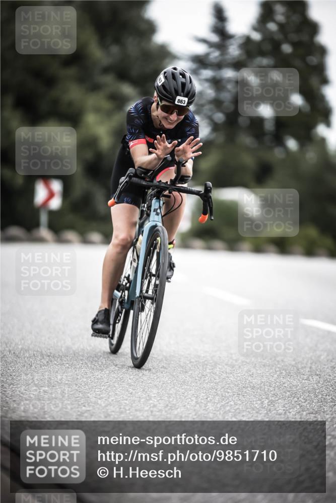 21.06.2026 - 29. Vierlanden-Triathlon H.Heesch http://msf.ph/oto/9851710 21.06.2026 12:04:27 Radfahren 863 meine-sportfotos.de