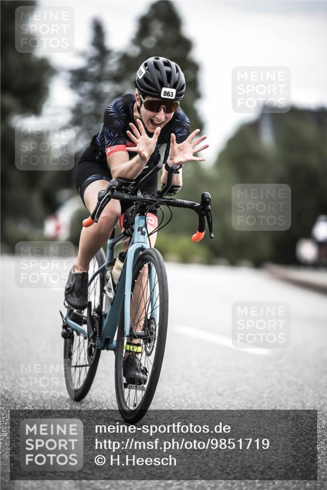 21.06.2026 - 29. Vierlanden-Triathlon H.Heesch http://msf.ph/oto/9851719 21.06.2026 12:04:27 Radfahren 863 meine-sportfotos.de
