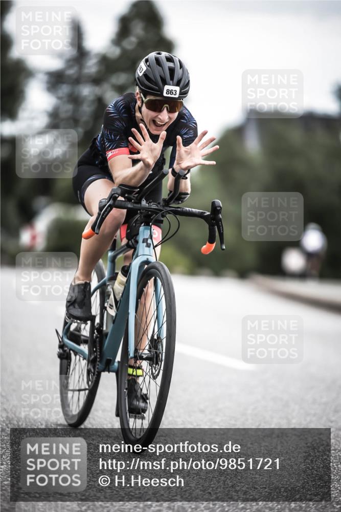 21.06.2026 - 29. Vierlanden-Triathlon H.Heesch http://msf.ph/oto/9851721 21.06.2026 12:04:27 Radfahren 863 meine-sportfotos.de