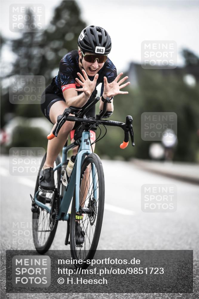 21.06.2026 - 29. Vierlanden-Triathlon H.Heesch http://msf.ph/oto/9851723 21.06.2026 12:04:27 Radfahren 863 meine-sportfotos.de