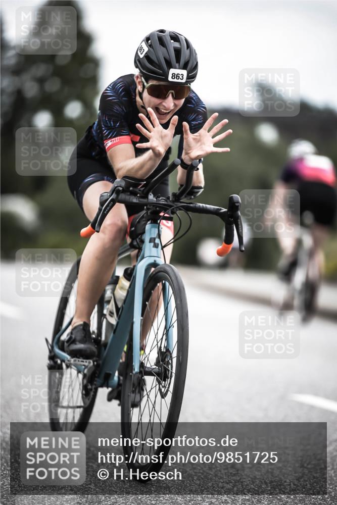 21.06.2026 - 29. Vierlanden-Triathlon H.Heesch http://msf.ph/oto/9851725 21.06.2026 12:04:28 Radfahren 863 meine-sportfotos.de