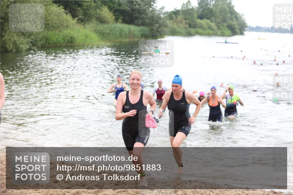 21.06.2026 - 29. Vierlanden-Triathlon Andreas Tolksdorf http://msf.ph/oto/9851883 21.06.2026 10:18:39 Schwimmen 368, 391, 482, 490, 510, 511, 516, 556, 558, 583, 590, 601, 608 meine-sportfotos.de