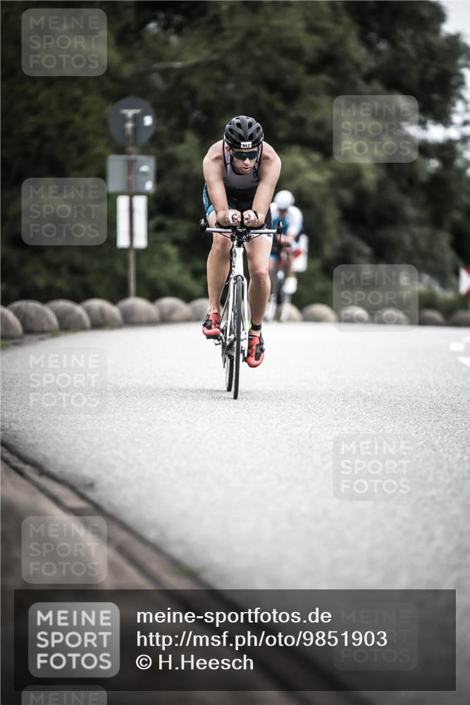 21.06.2026 - 29. Vierlanden-Triathlon H.Heesch http://msf.ph/oto/9851903 21.06.2026 12:05:20 Radfahren 637, 776, 917 meine-sportfotos.de