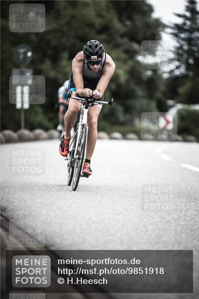 21.06.2026 - 29. Vierlanden-Triathlon H.Heesch http://msf.ph/oto/9851918 21.06.2026 12:05:21 Radfahren 637, 776, 897, 917 meine-sportfotos.de
