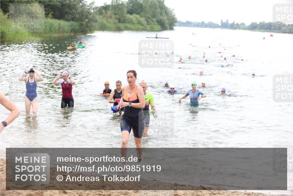 21.06.2026 - 29. Vierlanden-Triathlon Andreas Tolksdorf http://msf.ph/oto/9851919 21.06.2026 10:18:43 Schwimmen 482, 490, 510, 511, 516, 524, 551, 556, 558, 590, 601 meine-sportfotos.de