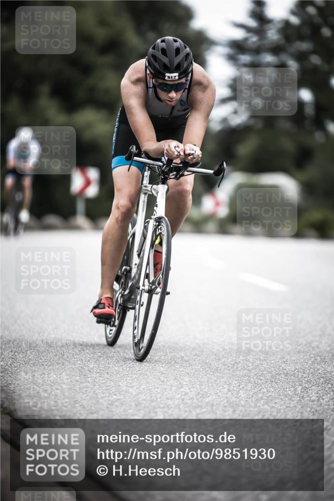 21.06.2026 - 29. Vierlanden-Triathlon H.Heesch http://msf.ph/oto/9851930 21.06.2026 12:05:21 Radfahren 637, 776, 897, 917 meine-sportfotos.de