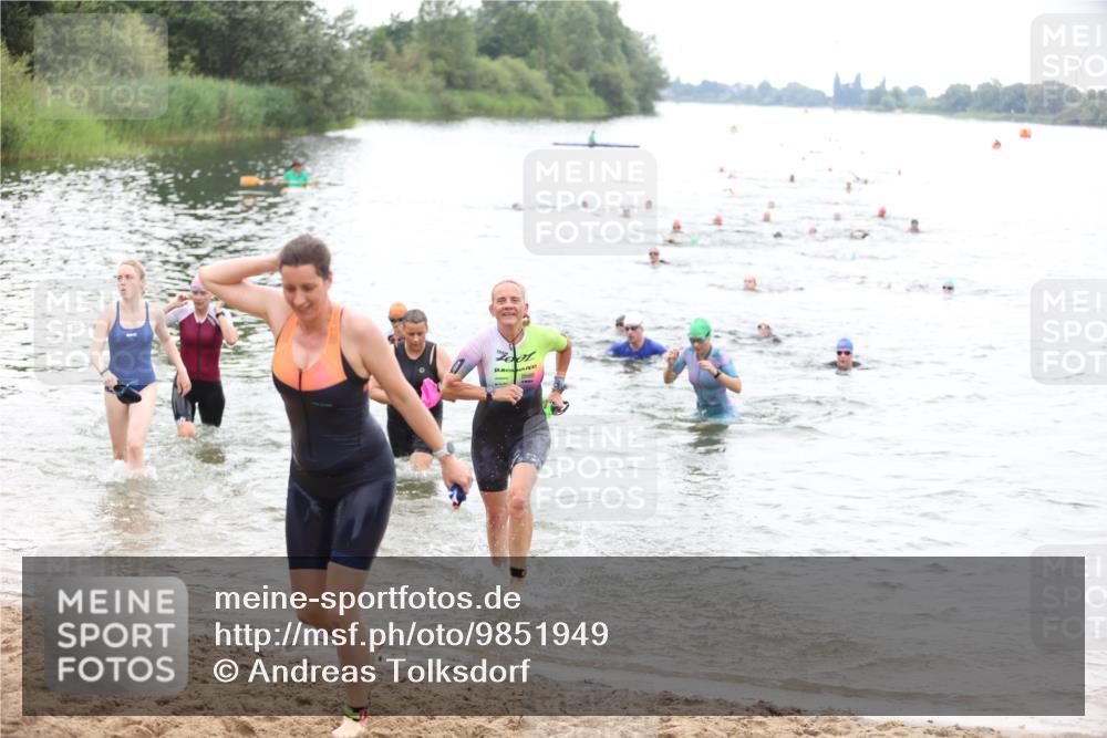 21.06.2026 - 29. Vierlanden-Triathlon Andreas Tolksdorf http://msf.ph/oto/9851949 21.06.2026 10:18:45 Schwimmen 482, 490, 492, 510, 511, 524, 551, 556, 558, 590, 601 meine-sportfotos.de
