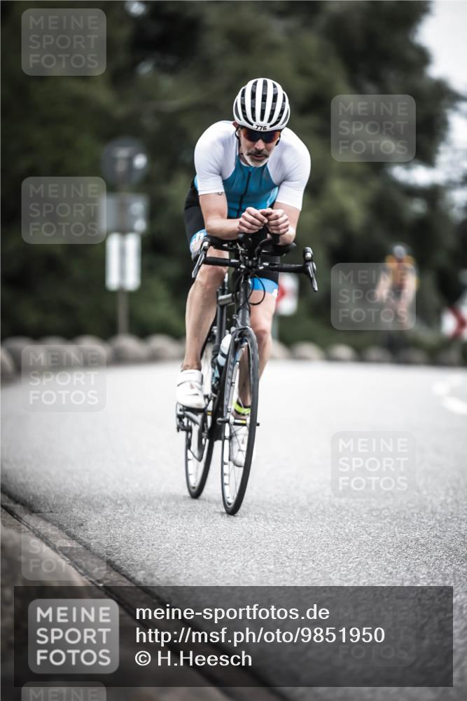 21.06.2026 - 29. Vierlanden-Triathlon H.Heesch http://msf.ph/oto/9851950 21.06.2026 12:05:24 Radfahren 637, 776, 831, 897, 917 meine-sportfotos.de