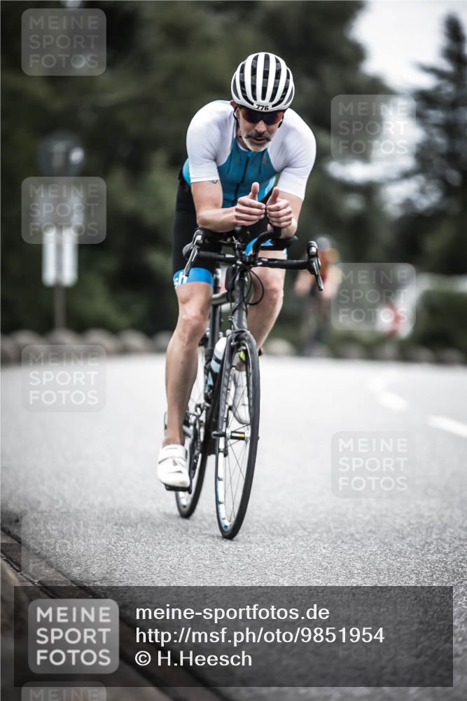 21.06.2026 - 29. Vierlanden-Triathlon H.Heesch http://msf.ph/oto/9851954 21.06.2026 12:05:24 Radfahren 637, 776, 831, 897, 917 meine-sportfotos.de
