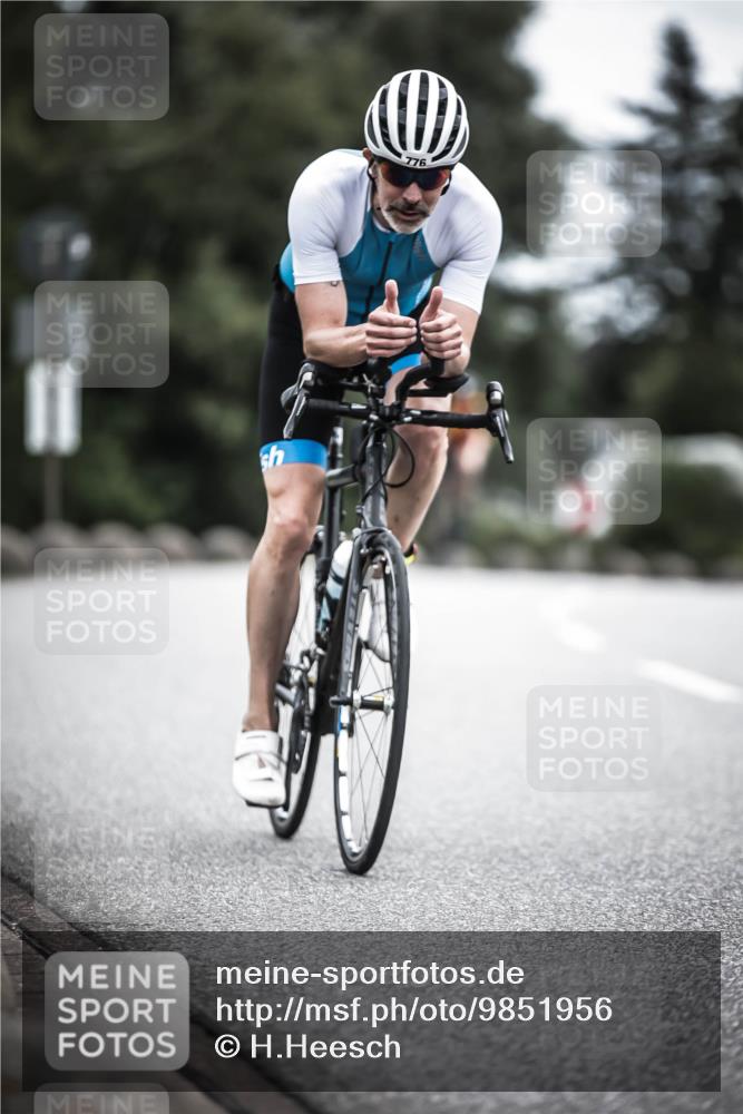 21.06.2026 - 29. Vierlanden-Triathlon H.Heesch http://msf.ph/oto/9851956 21.06.2026 12:05:24 Radfahren 637, 776, 831, 897, 917 meine-sportfotos.de