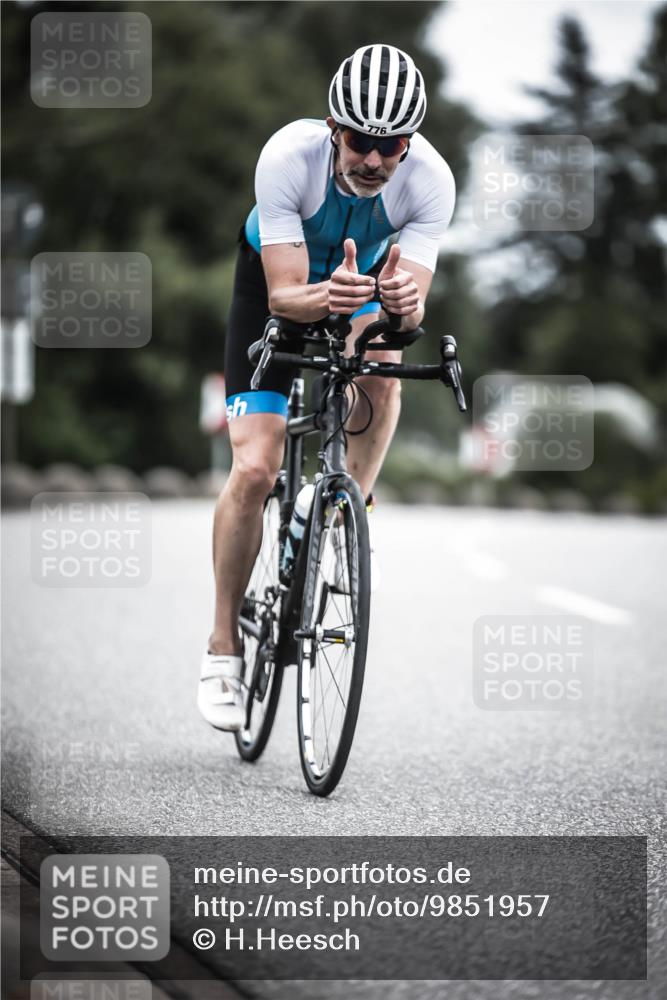 21.06.2026 - 29. Vierlanden-Triathlon H.Heesch http://msf.ph/oto/9851957 21.06.2026 12:05:24 Radfahren 637, 776, 831, 897, 917 meine-sportfotos.de